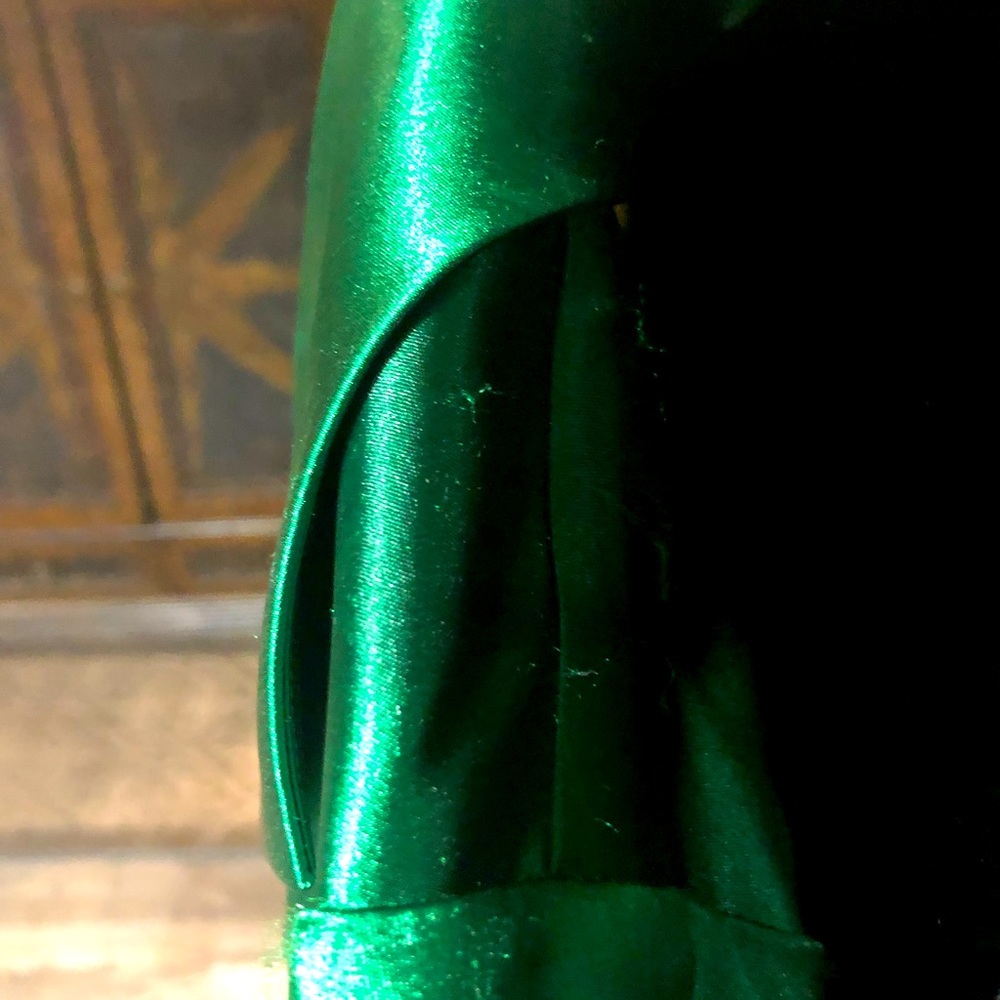 Emerald Green Satin JR Nites vintage holiday top - Picture 5 of 5